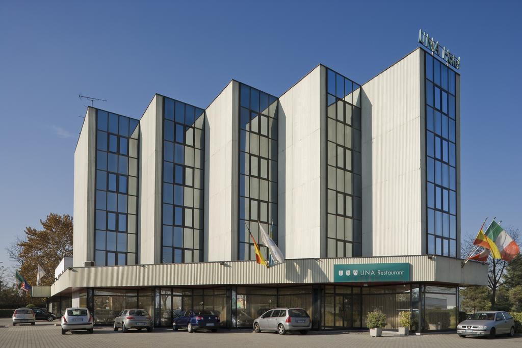 Una Hotel Lodi Extérieur photo